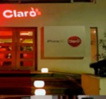 Lanzamiento Iphone Prensa y Clientes